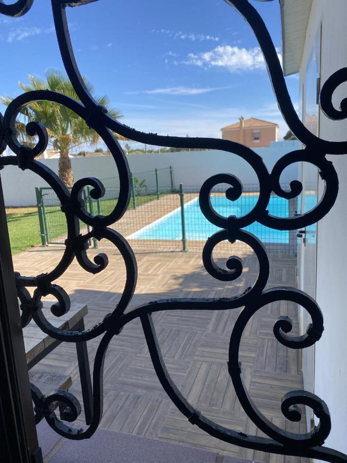 Sumatra Villa Chiclana de la Frontera Eksteriør billede